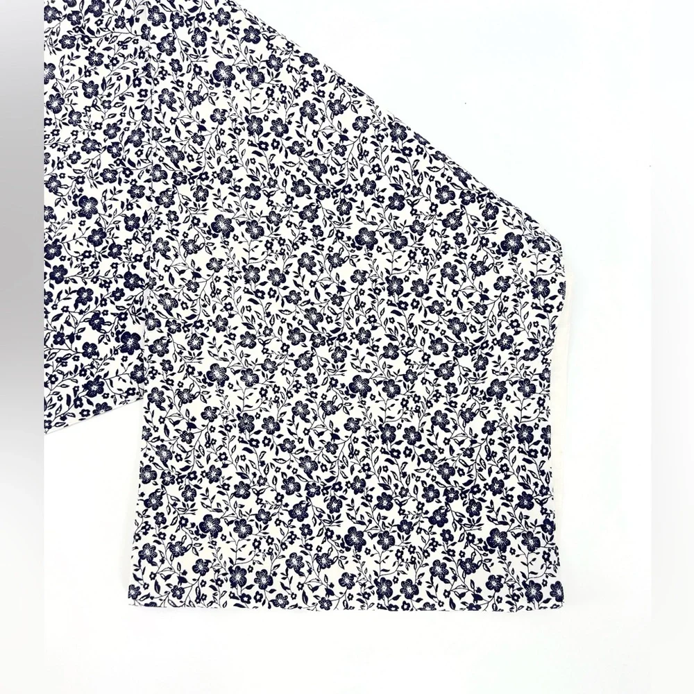 Sur la Table Floral Blue and Cream Cotton Table Runner 84 x 14